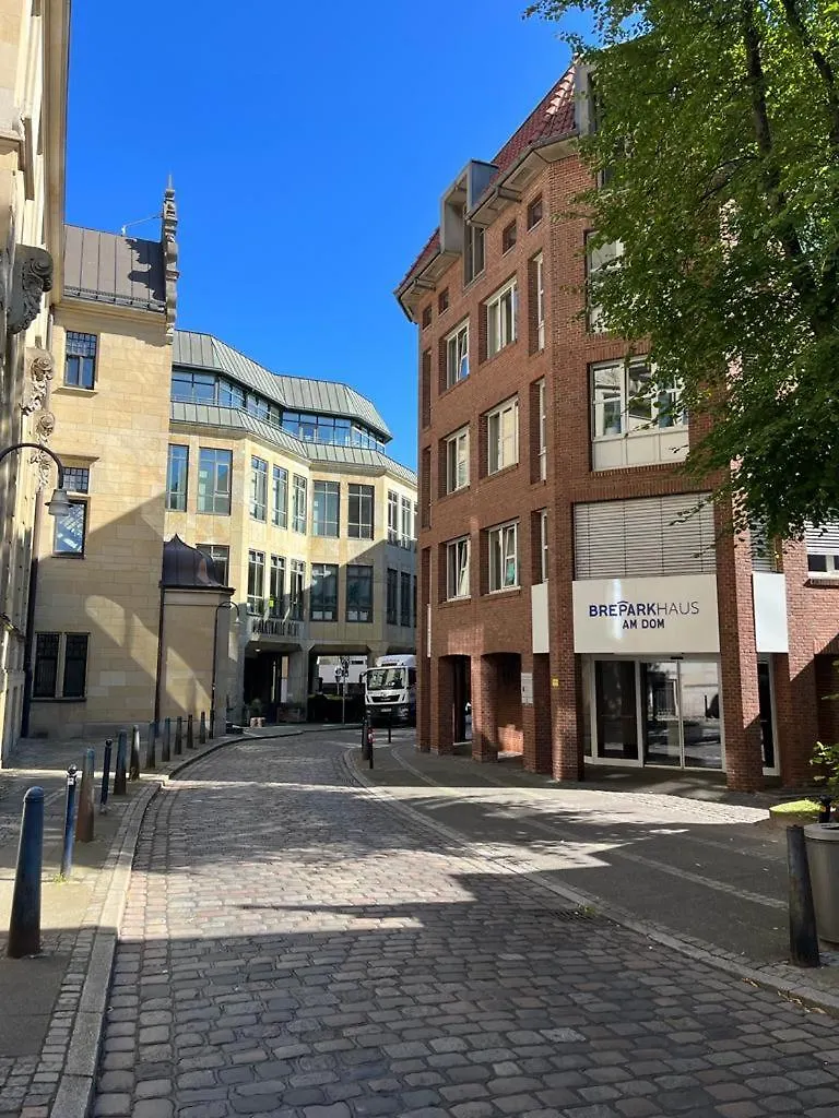 Modernes Studio Am Bremer Dom Mit Balkon Bremen